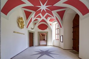 Barokní konírny - zámek Žďár