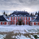 Zámeček Karlštejn - tip na zimní výlet v okolí zámku Žďár